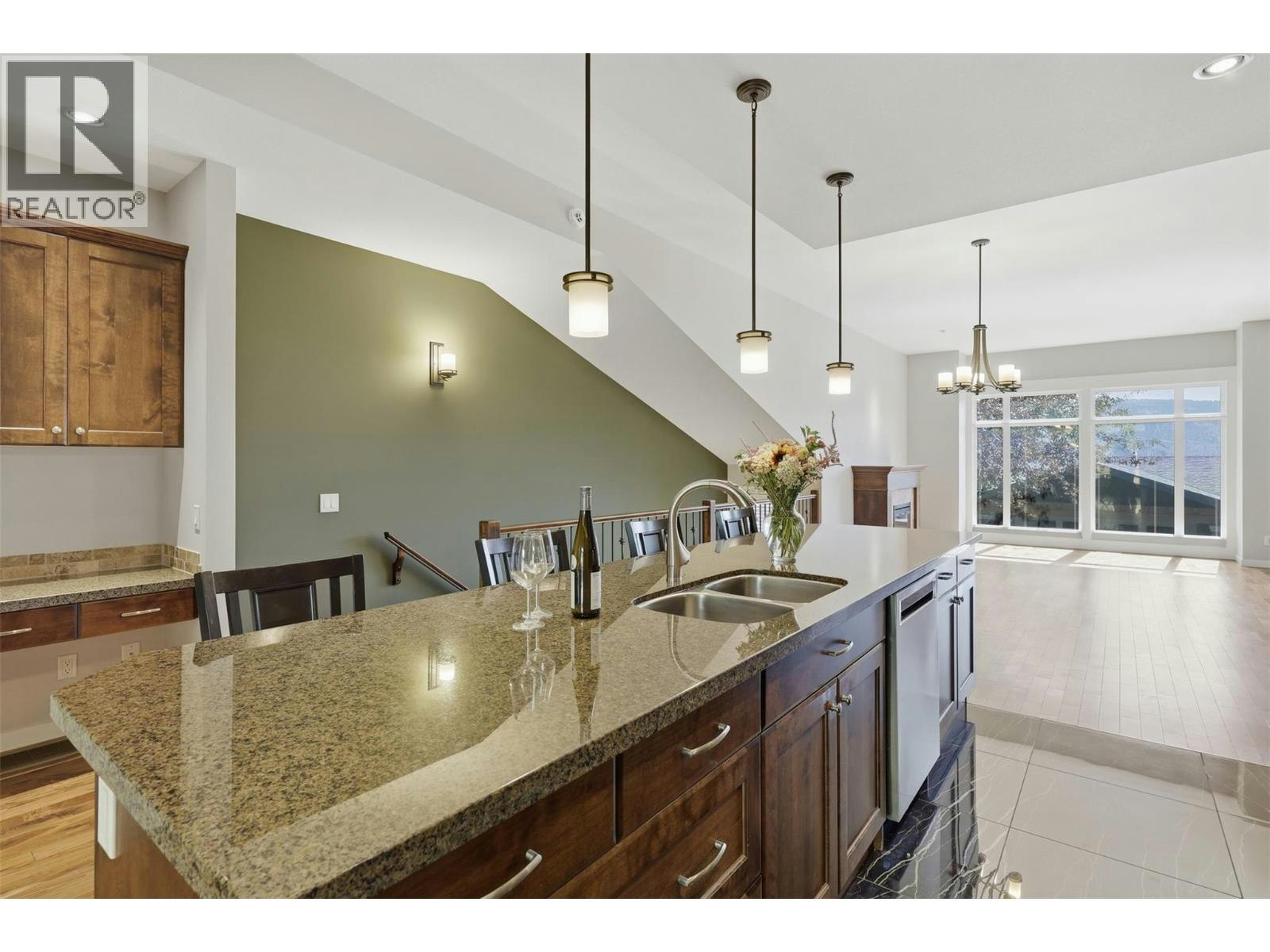 1637 Golf Ridge Way, Kamloops, BC, V2H 0A5 - 8