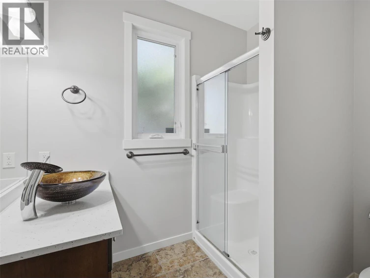 1637 Golf Ridge Way, Kamloops, BC, V2H 0A5 - 35