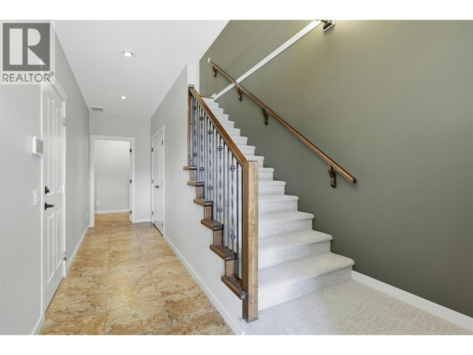 1637 Golf Ridge Way, Kamloops, BC, V2H 0A5 - 39