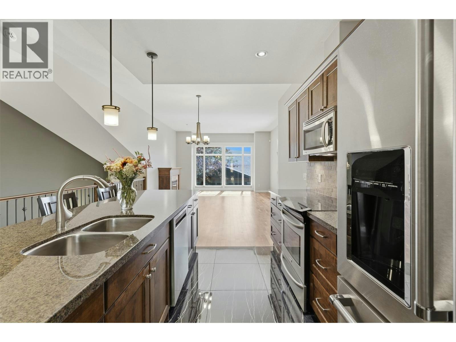 1637 Golf Ridge Way, Kamloops, BC, V2H 0A5 - 9