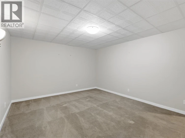 1637 Golf Ridge Way, Kamloops, BC, V2H 0A5 - 42