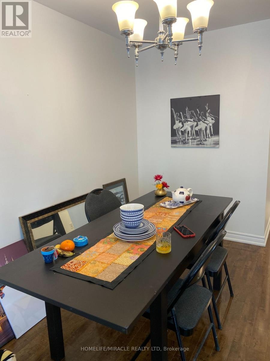 MAIN-43 Corby Crescent, Brampton, ON, L6Y 1H3 - 5