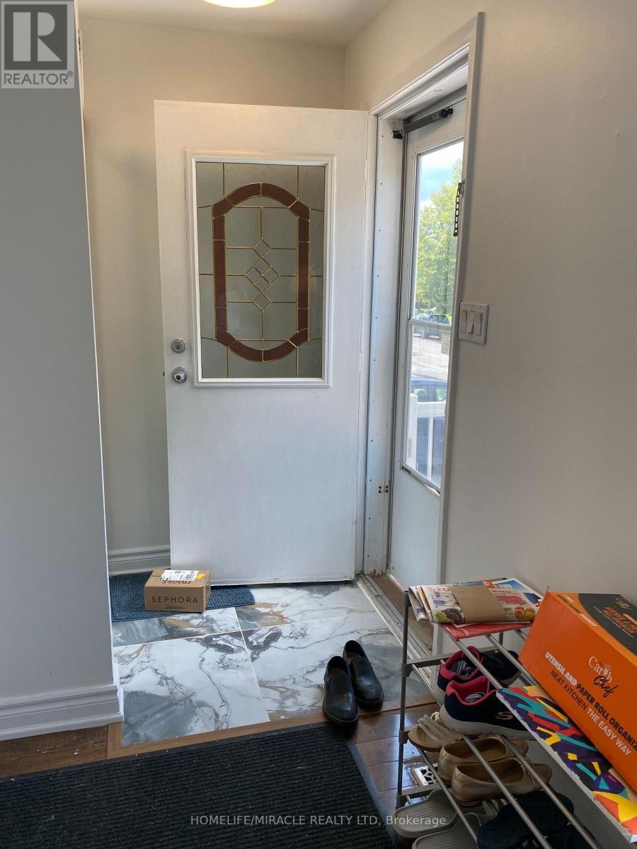 MAIN-43 Corby Crescent, Brampton, ON, L6Y 1H3 - 3