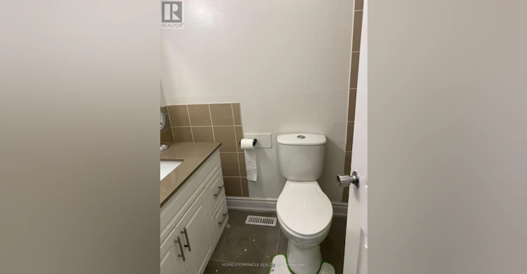 MAIN-43 Corby Crescent, Brampton, ON, L6Y 1H3 - 9