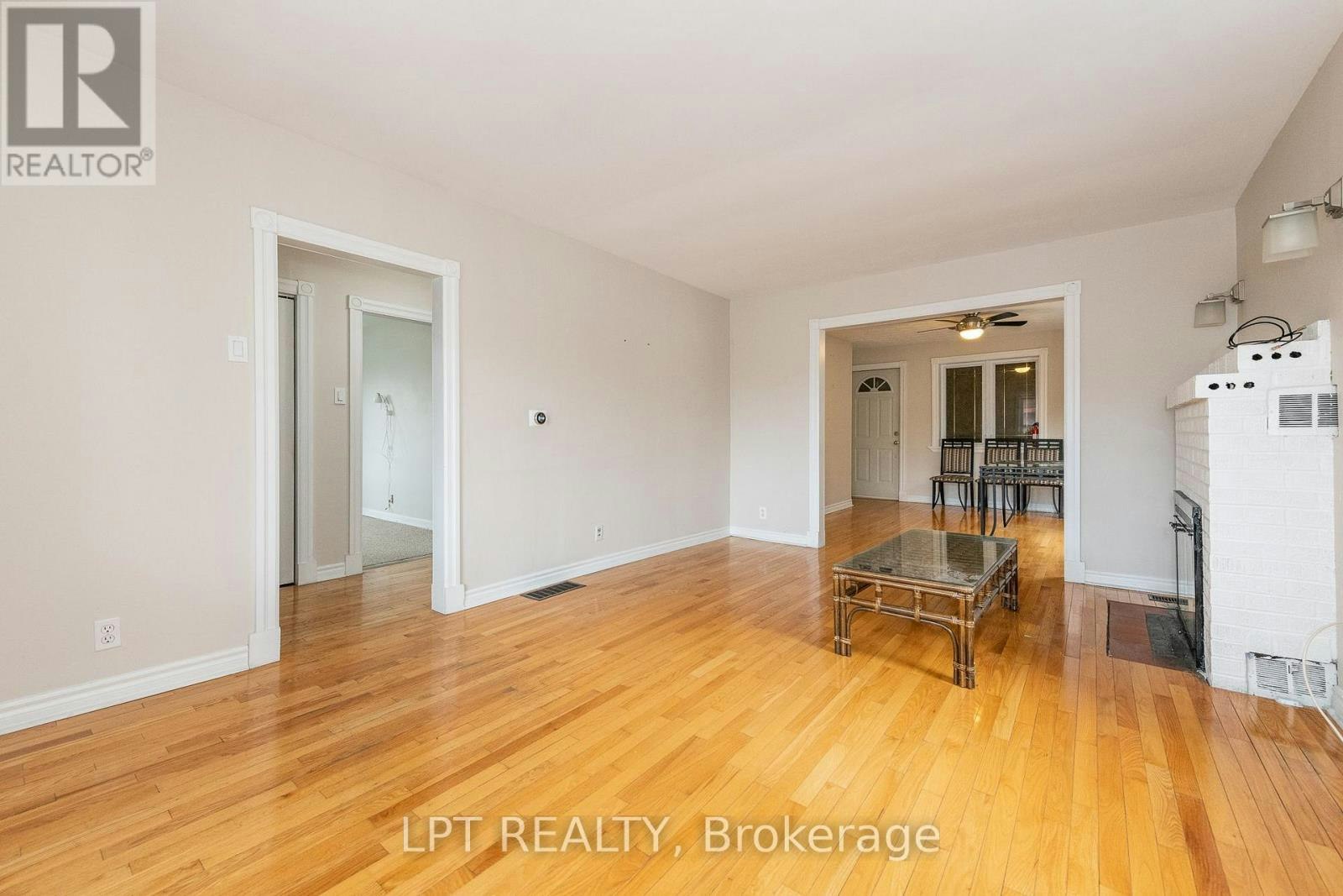 1474 Goth Avenue, Ottawa, ON, K1T 1E4 - 7