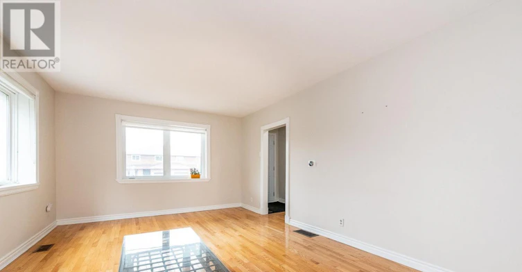 1474 Goth Avenue, Ottawa, ON, K1T 1E4 - 9