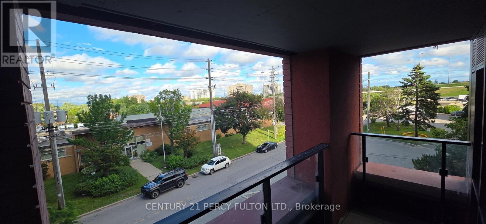309-8 Tippett Road, Toronto, ON, M3H 0E7
