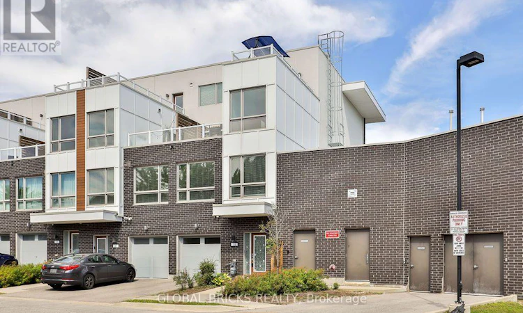 38-1870 Altona Road