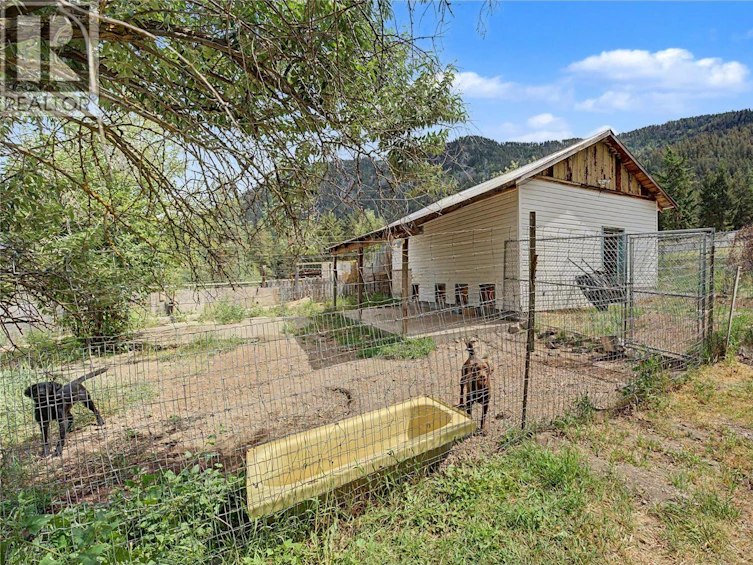 1167 3 Highway, Princeton, BC, V0X 1W0 - 33