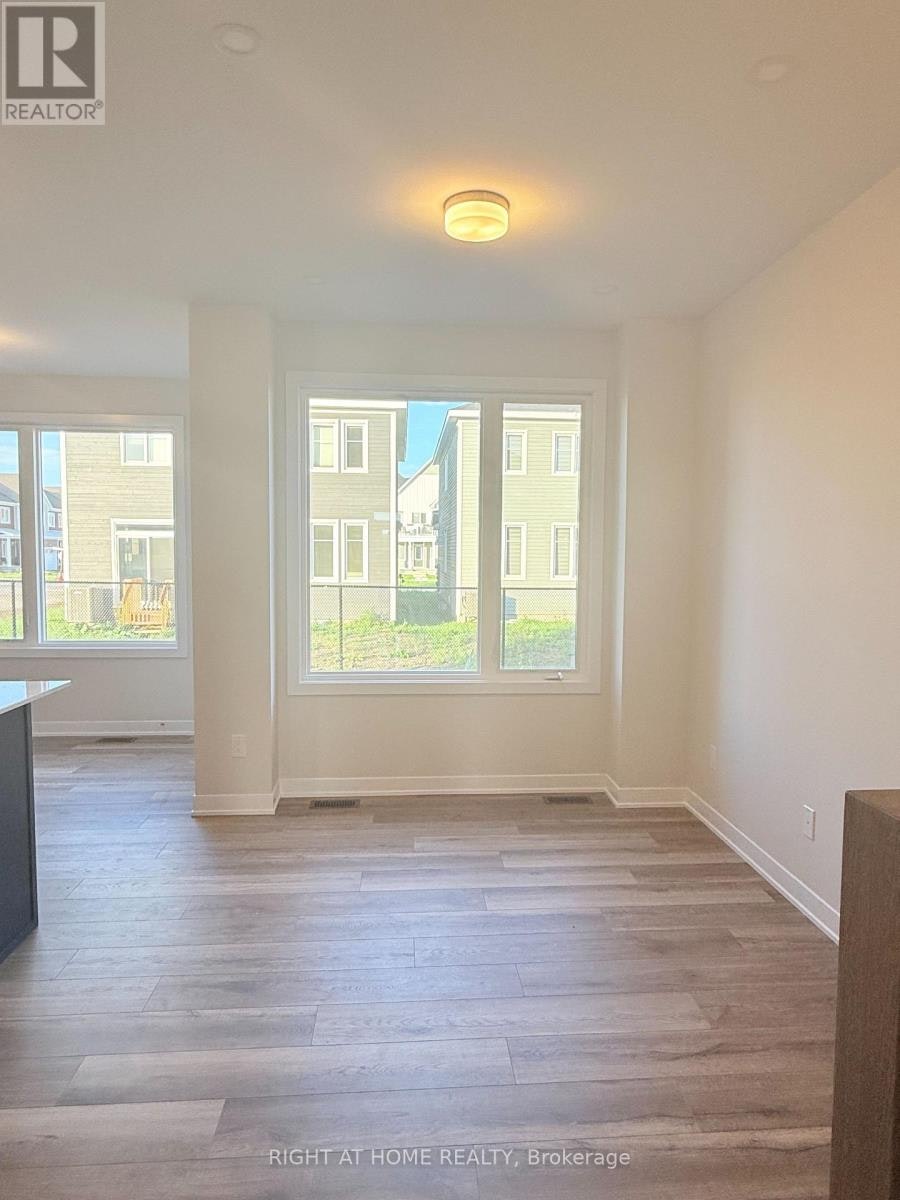737 Haflinger Row, Ottawa, ON, K0A 2Z0 - 13