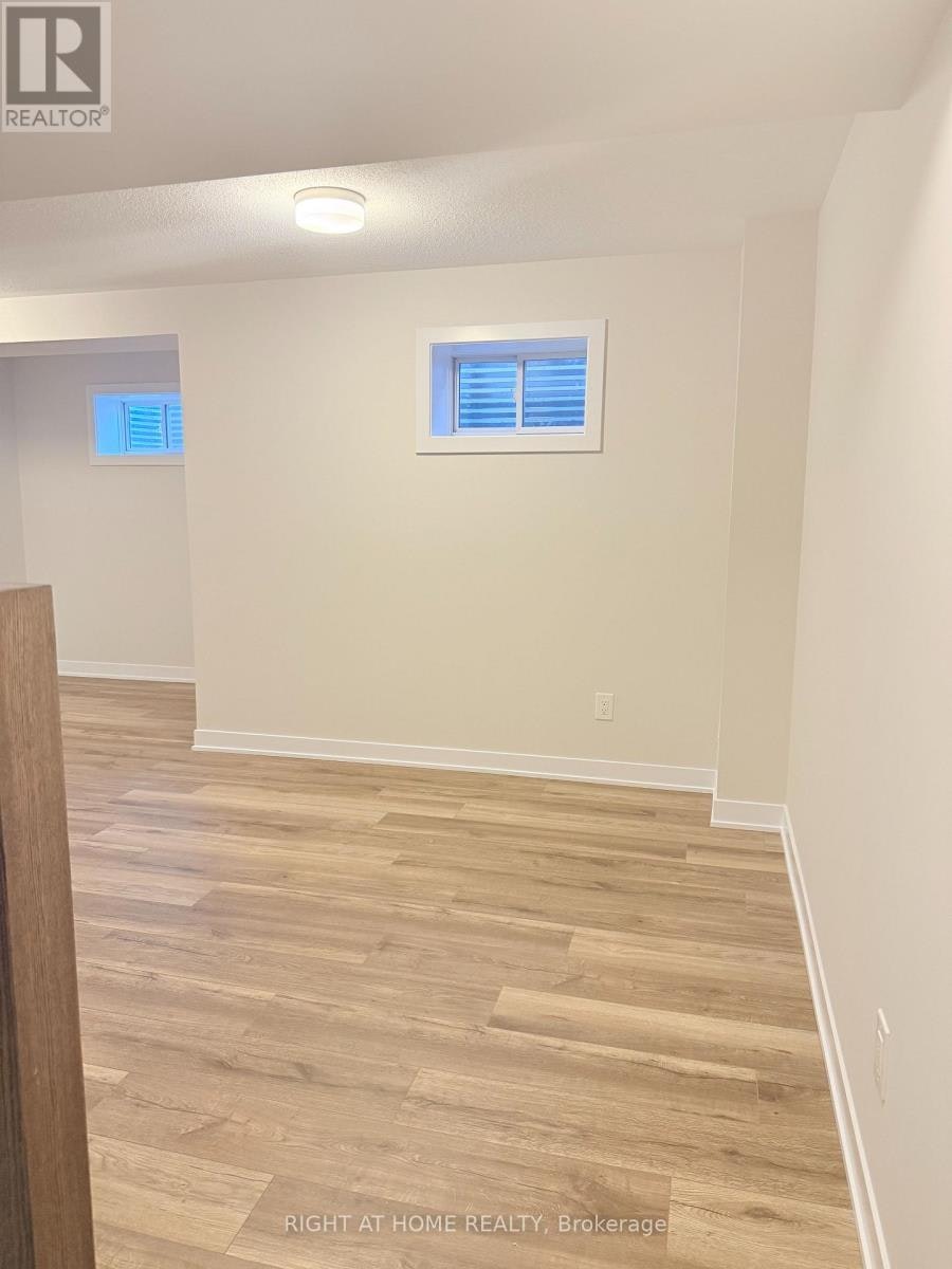 737 Haflinger Row, Ottawa, ON, K0A 2Z0 - 32