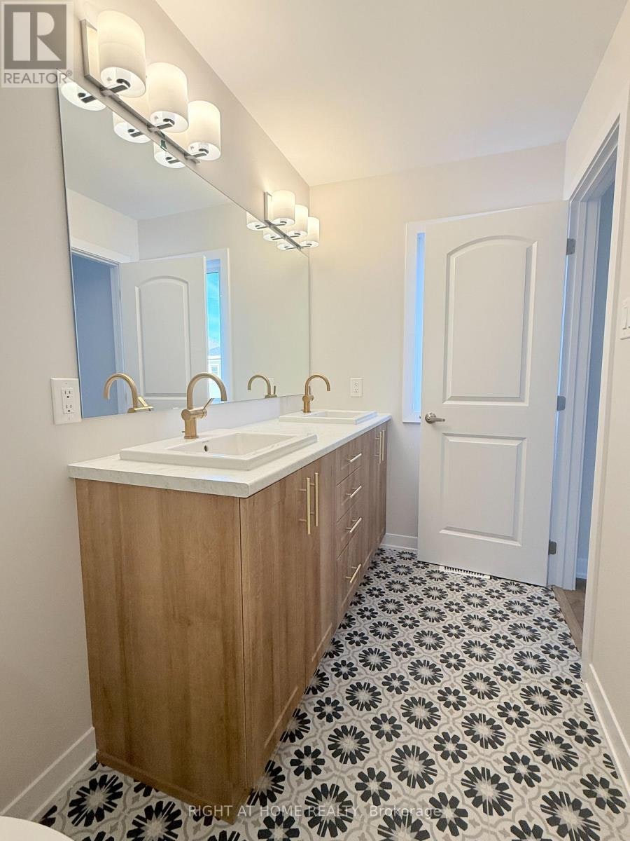 737 Haflinger Row, Ottawa, ON, K0A 2Z0 - 20