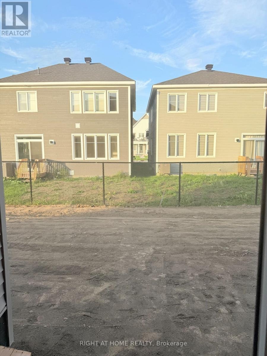 737 Haflinger Row, Ottawa, ON, K0A 2Z0 - 33