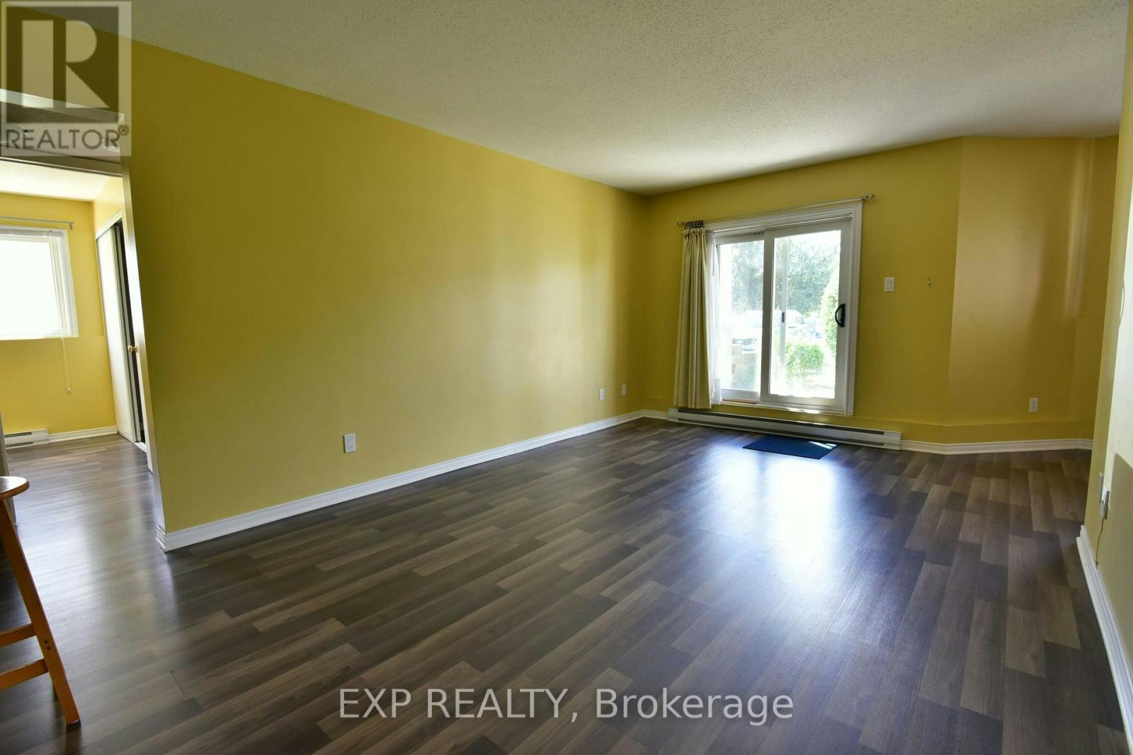 5-266 Lorry Greenberg Drive, Ottawa, ON, K1T 3J9 - 16