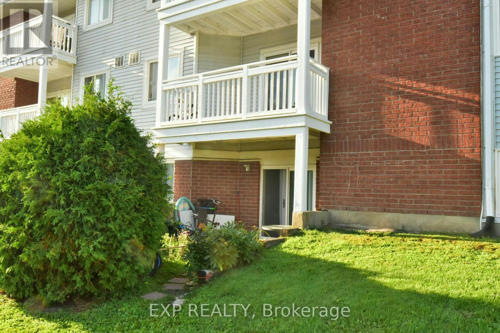 5-266 Lorry Greenberg Drive, Ottawa, ON, K1T 3J9 - 7