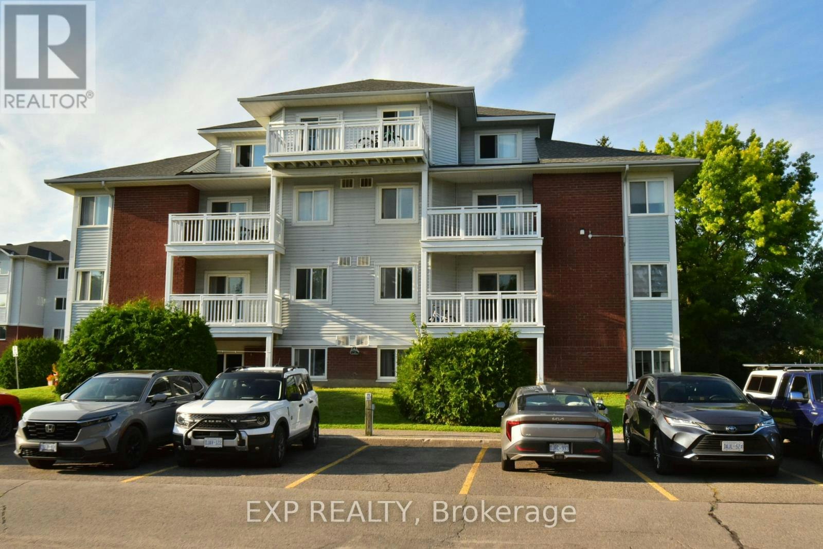 5-266 Lorry Greenberg Drive, Ottawa, ON, K1T 3J9 - 6