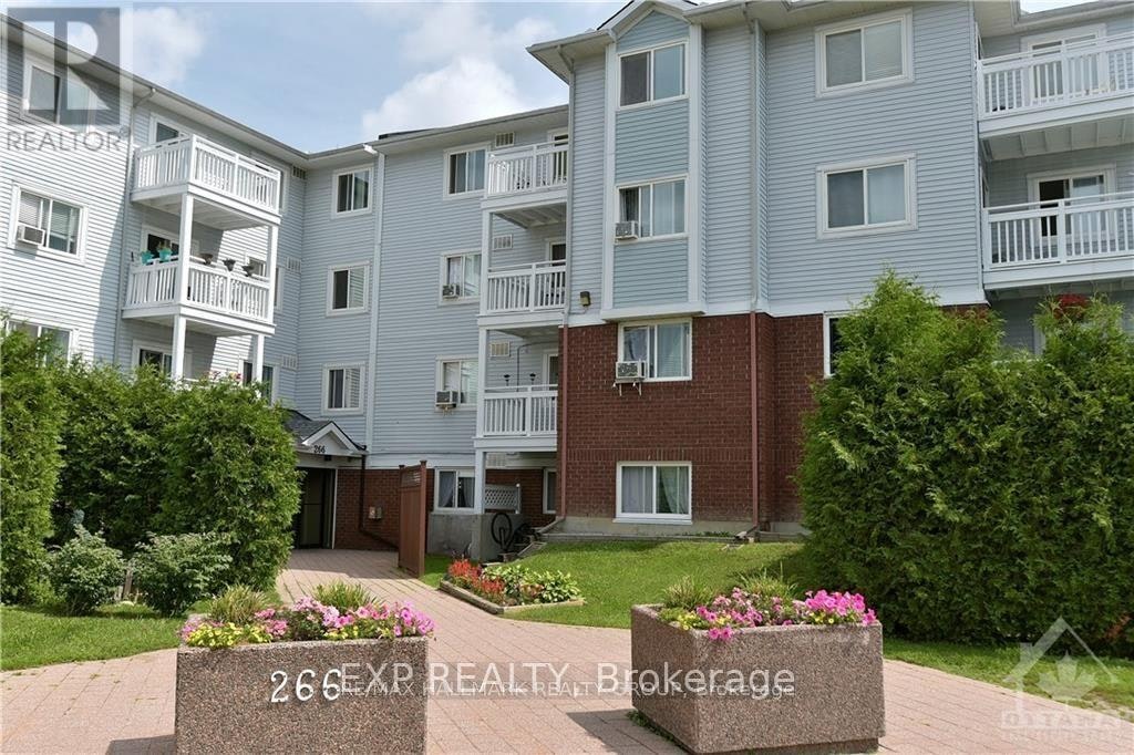 5-266 Lorry Greenberg Drive, Ottawa, ON, K1T 3J9 - 2