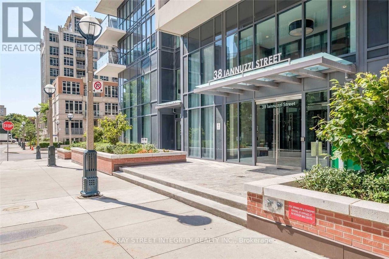 1907-38 Iannuzzi Street, Toronto, ON, M5V 0S2 - 2