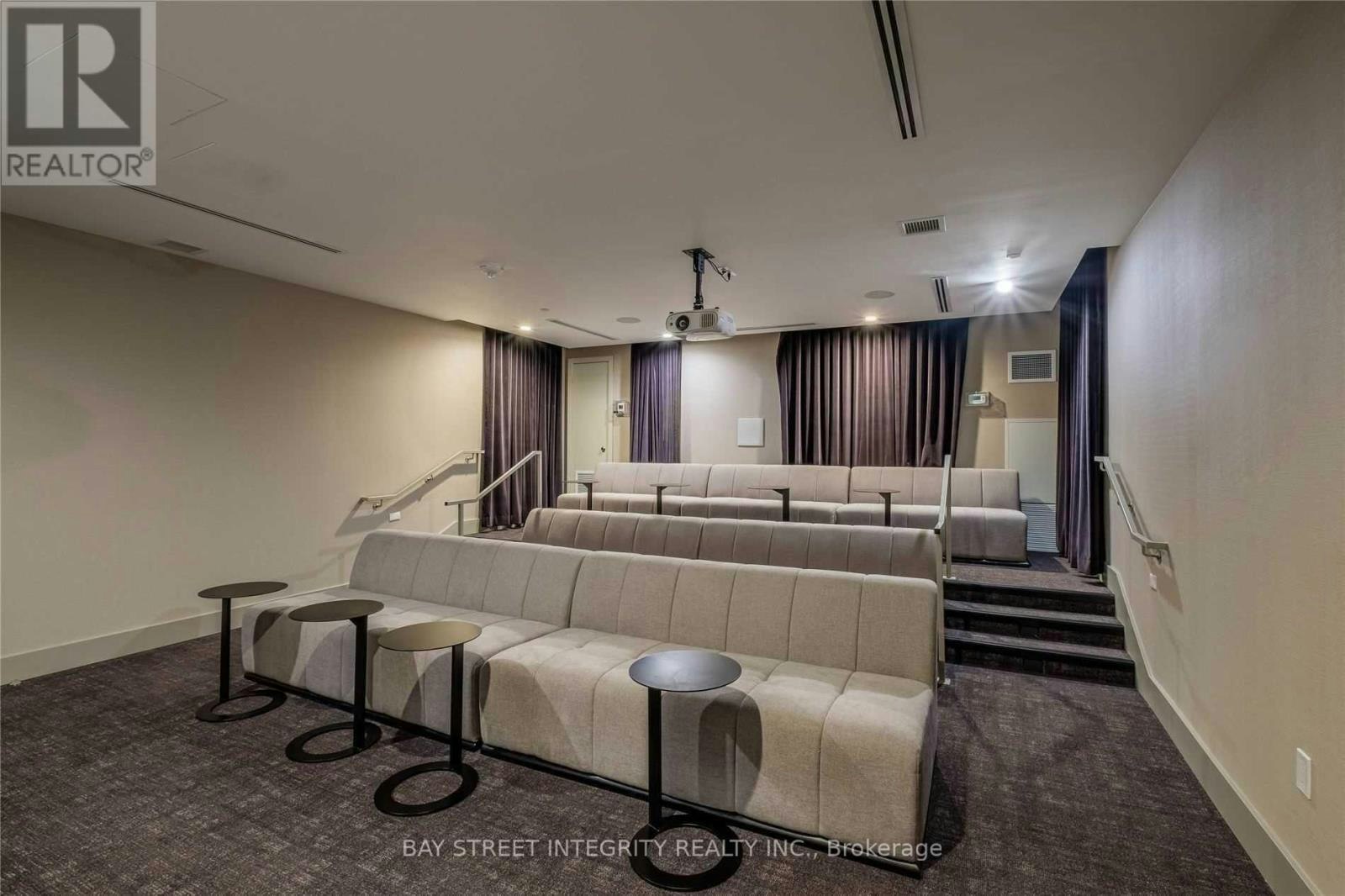 1907-38 Iannuzzi Street, Toronto, ON, M5V 0S2 - 23