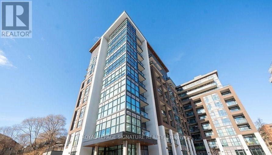 208-25 Neighbourhood Lane, Toronto, ON, M8Y 0C4
