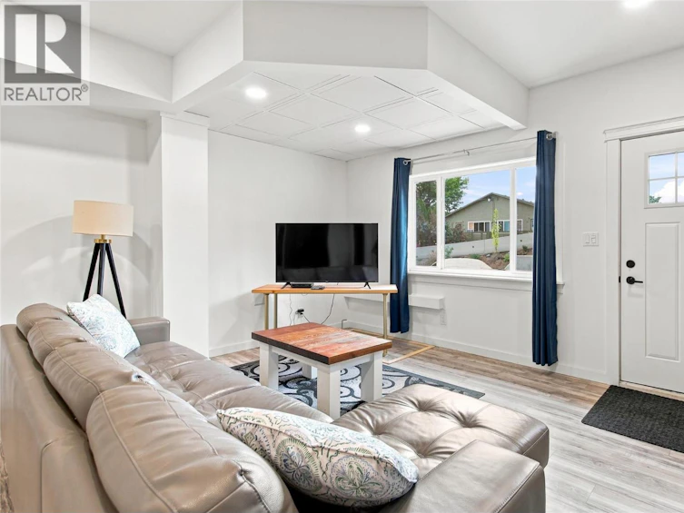 760 Yates Road, Kamloops, BC, V2B 6C9 - 27