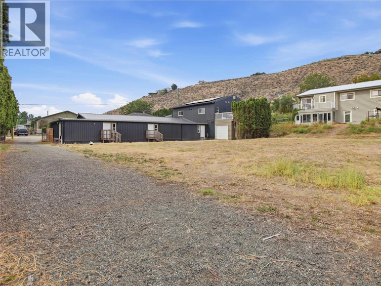 760 Yates Road, Kamloops, BC, V2B 6C9 - 4