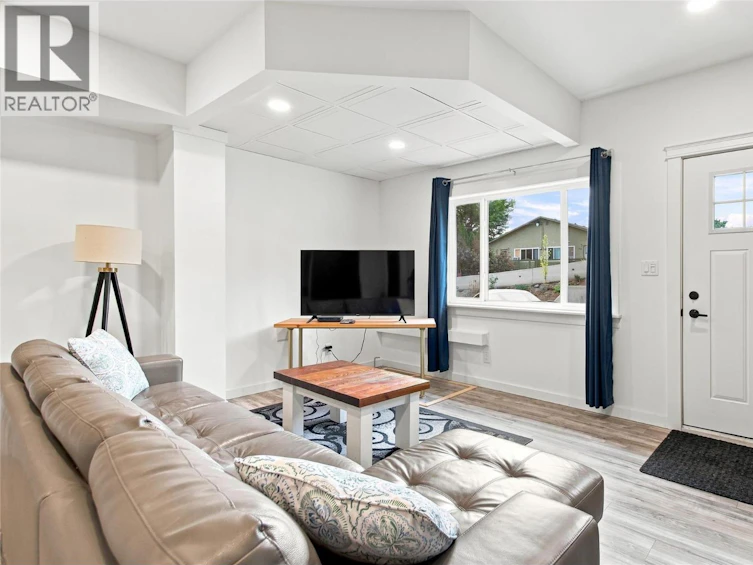 760 Yates Road, Kamloops, BC, V2B 6C9 - 30