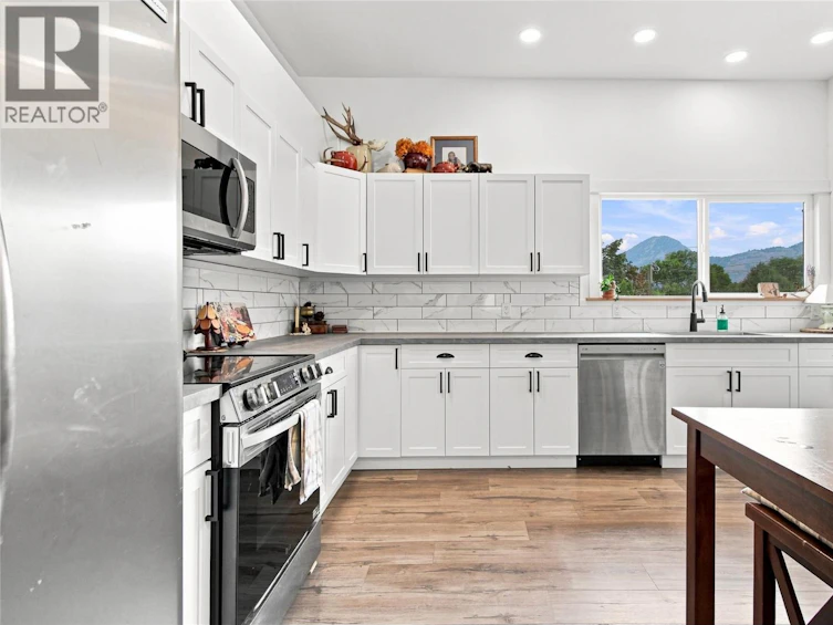 760 Yates Road, Kamloops, BC, V2B 6C9 - 62
