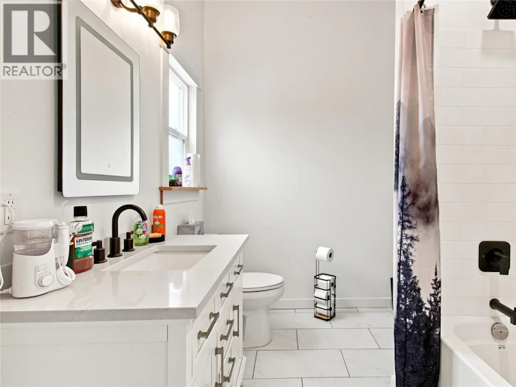 760 Yates Road, Kamloops, BC, V2B 6C9 - 73
