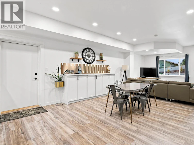 760 Yates Road, Kamloops, BC, V2B 6C9 - 25