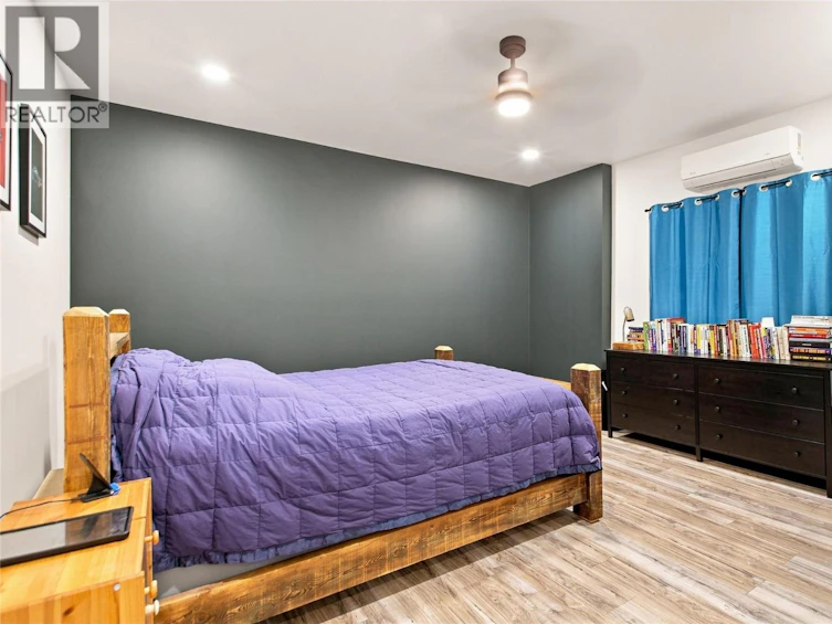 760 Yates Road, Kamloops, BC, V2B 6C9 - 23