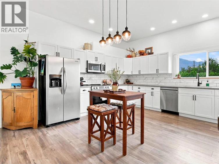 760 Yates Road, Kamloops, BC, V2B 6C9 - 60