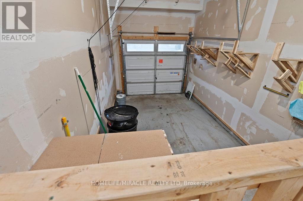 153 Overberg Way, Ottawa, ON, K2S 0V8 - 33