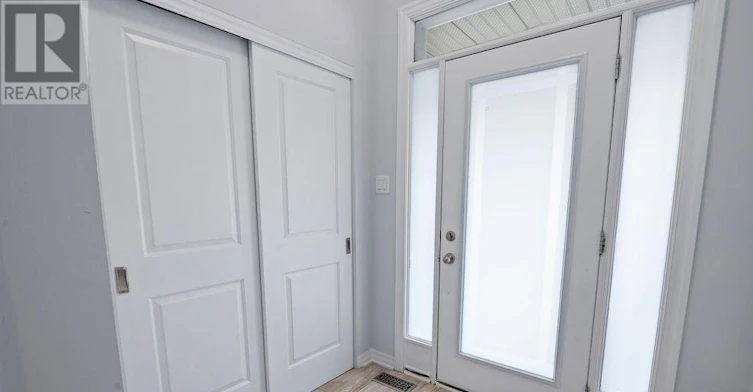 153 Overberg Way, Ottawa, ON, K2S 0V8 - 11