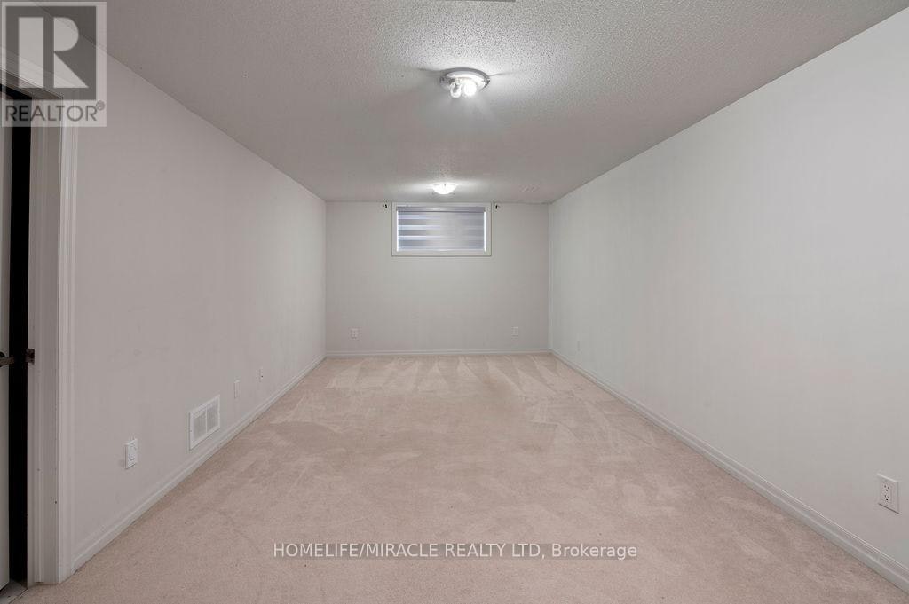153 Overberg Way, Ottawa, ON, K2S 0V8 - 14