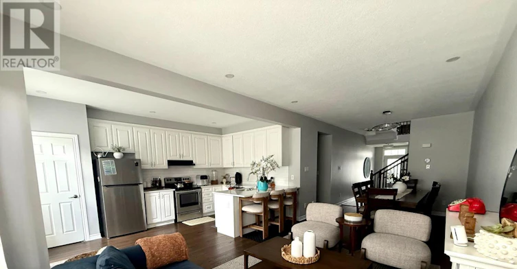 246 Atima Circle, Ottawa, ON, K2J 6T5 - 5