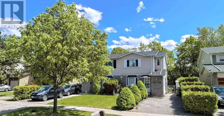 53 Hollyberry Trail, Toronto, ON, M2H 2N9
