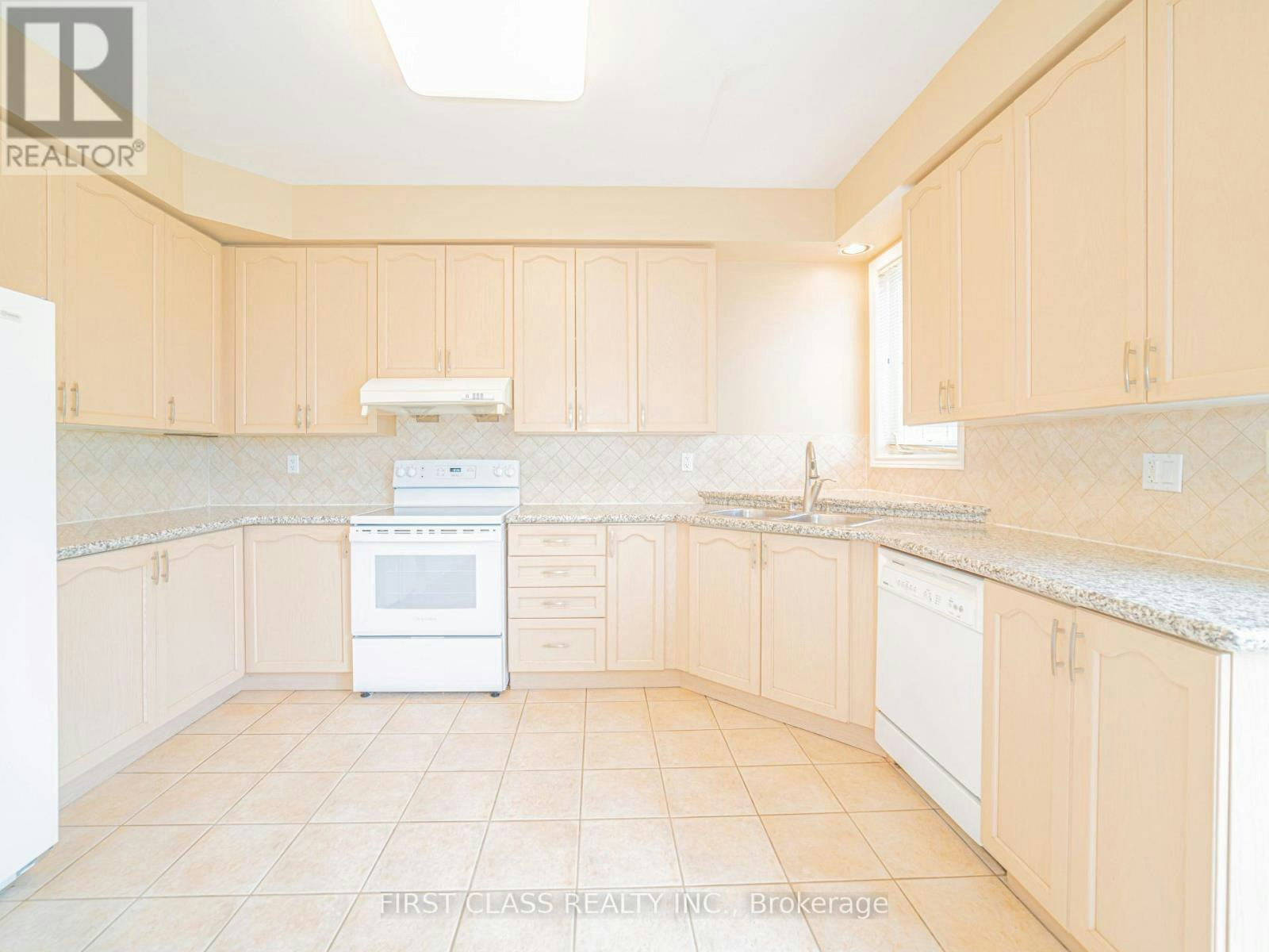 2507 Nichols Drive, Oakville, ON, L6H 7A4 - 5