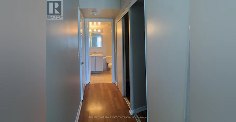 609-11 Oneida Crescent, Richmond Hill, ON, L4B 0A1 - 15