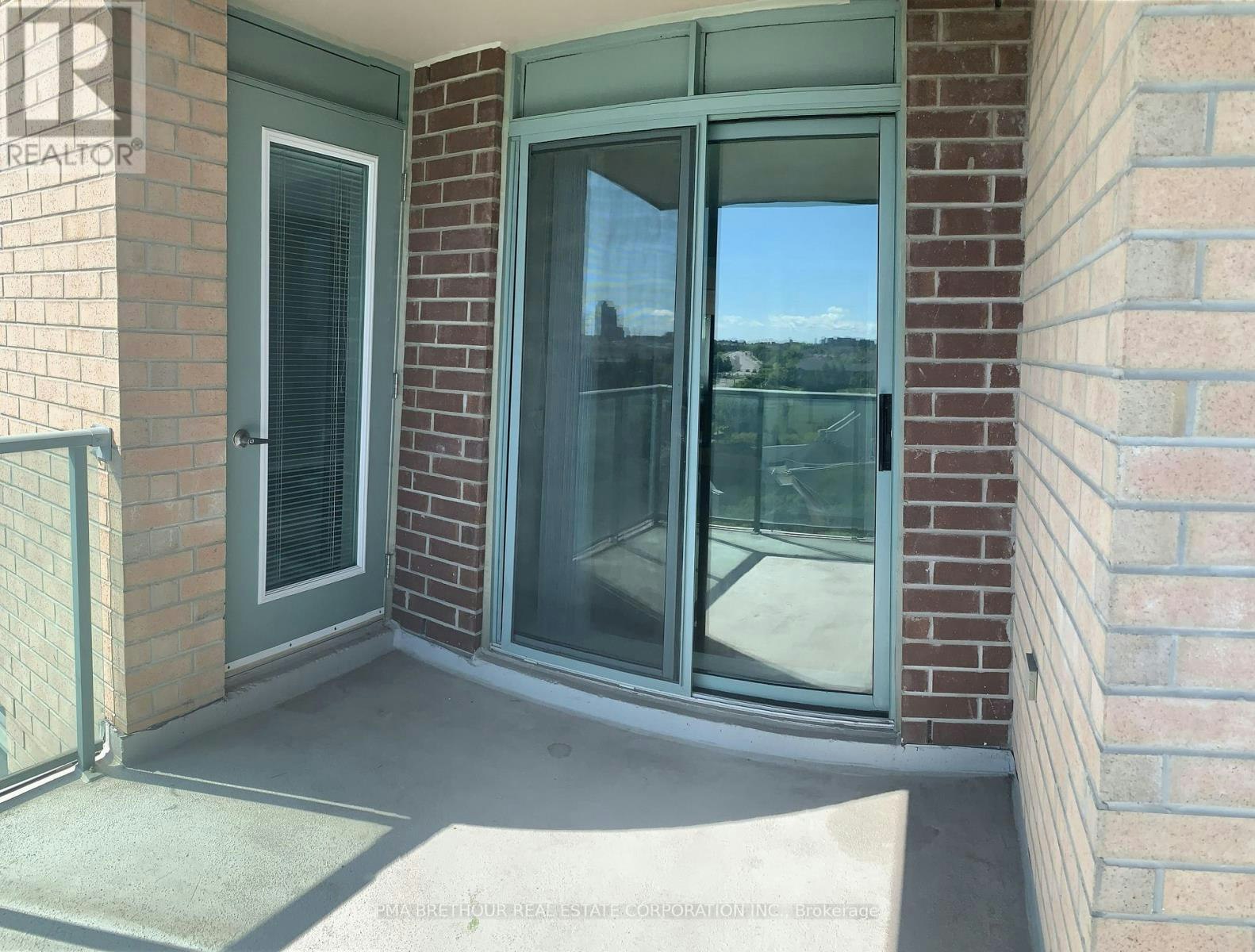 609-11 Oneida Crescent, Richmond Hill, ON, L4B 0A1 - 6