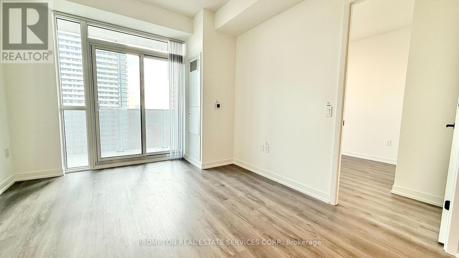 3002-28 Interchange Way, Vaughan, ON, L4K 0P8 - 6
