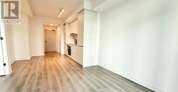 3002-28 Interchange Way, Vaughan, ON, L4K 0P8 - 8