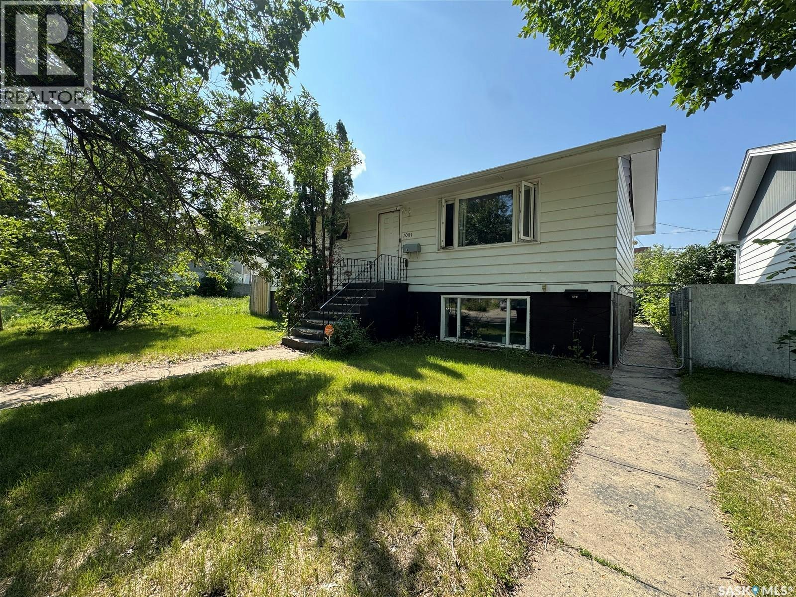 1051 109th Street, North Battleford, SK, S9A 2E3