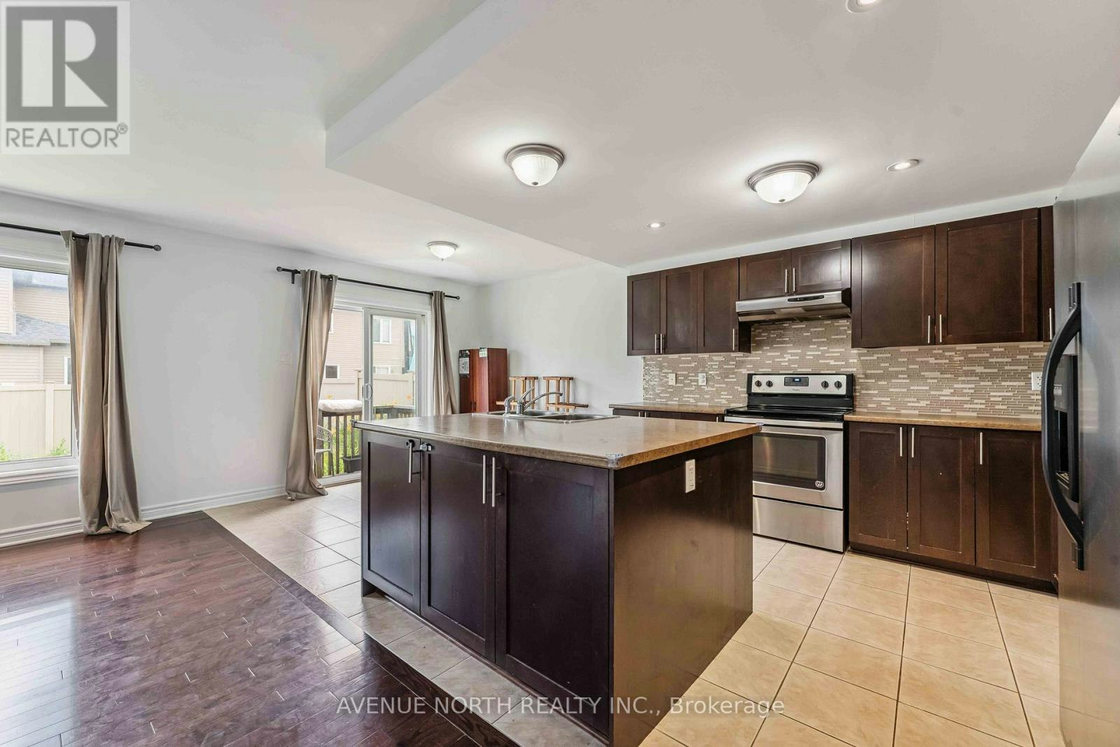 413 Boisdale Walk, Ottawa, ON, K4A 0R5 - 8