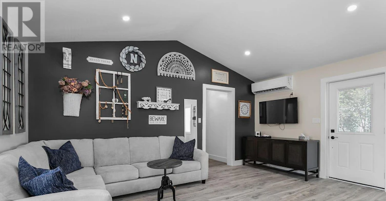 41 Haun Road, Fort Erie, ON, L0S 1B0 - 12