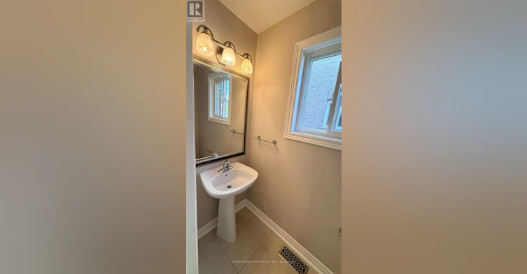20 Gwilliam Lane, Aurora, ON, L4G 7V3 - 9