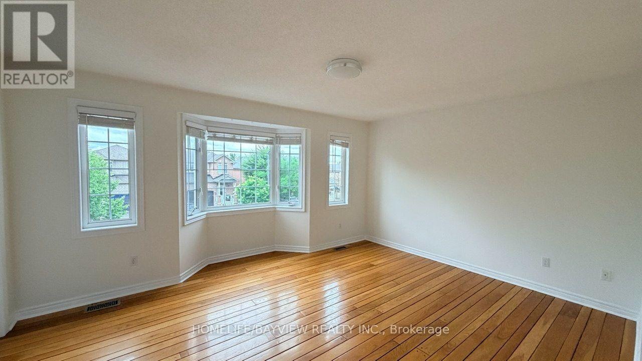 20 Gwilliam Lane, Aurora, ON, L4G 7V3 - 11
