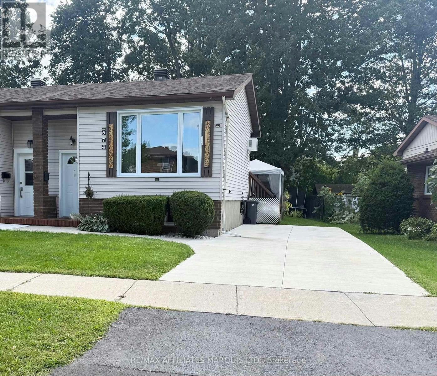 574 Lynwood Drive, Cornwall, ON, K6H 5X5