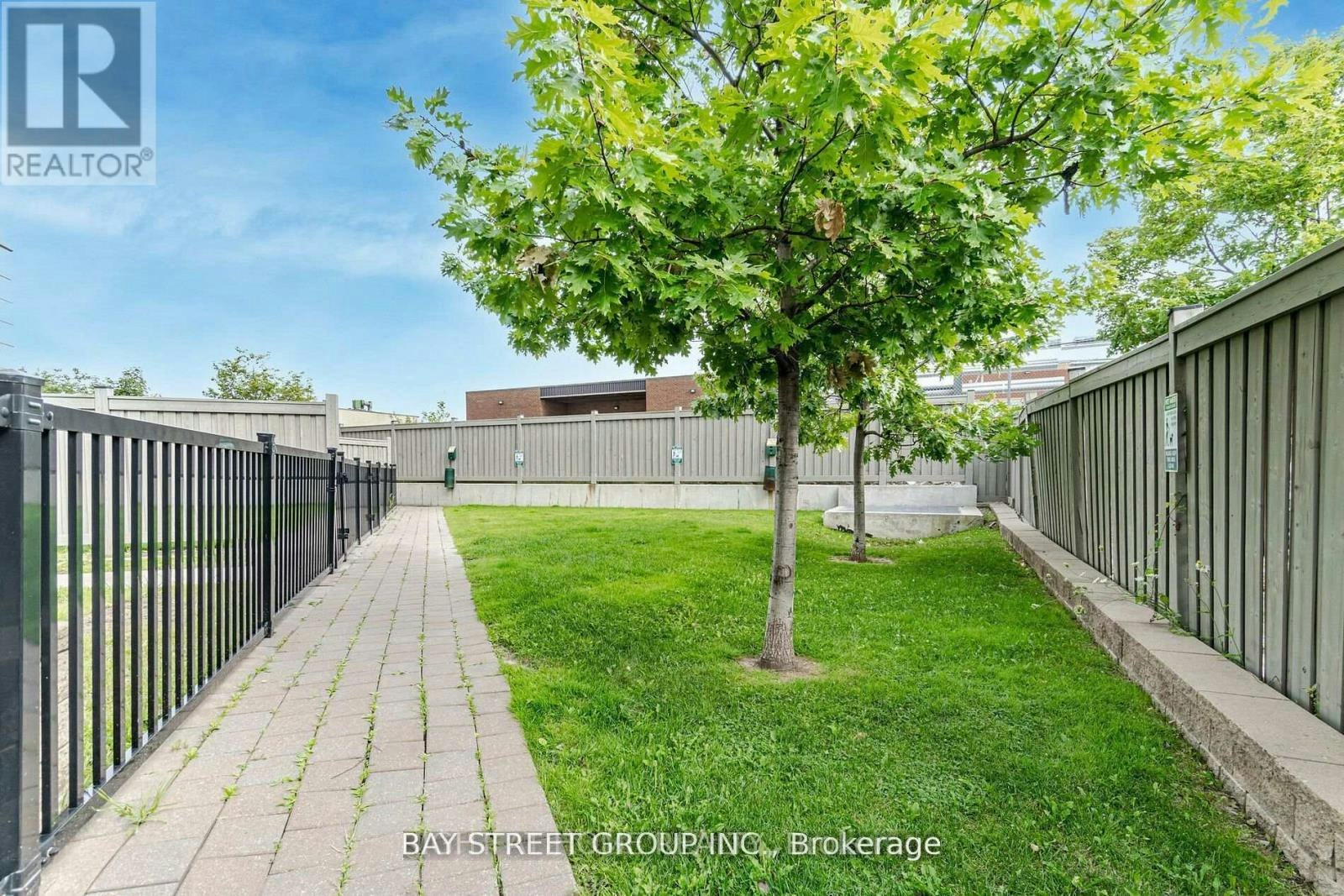 616-24 Woodstream Boulevard W, Vaughan, ON, L4L 8C4 - 26