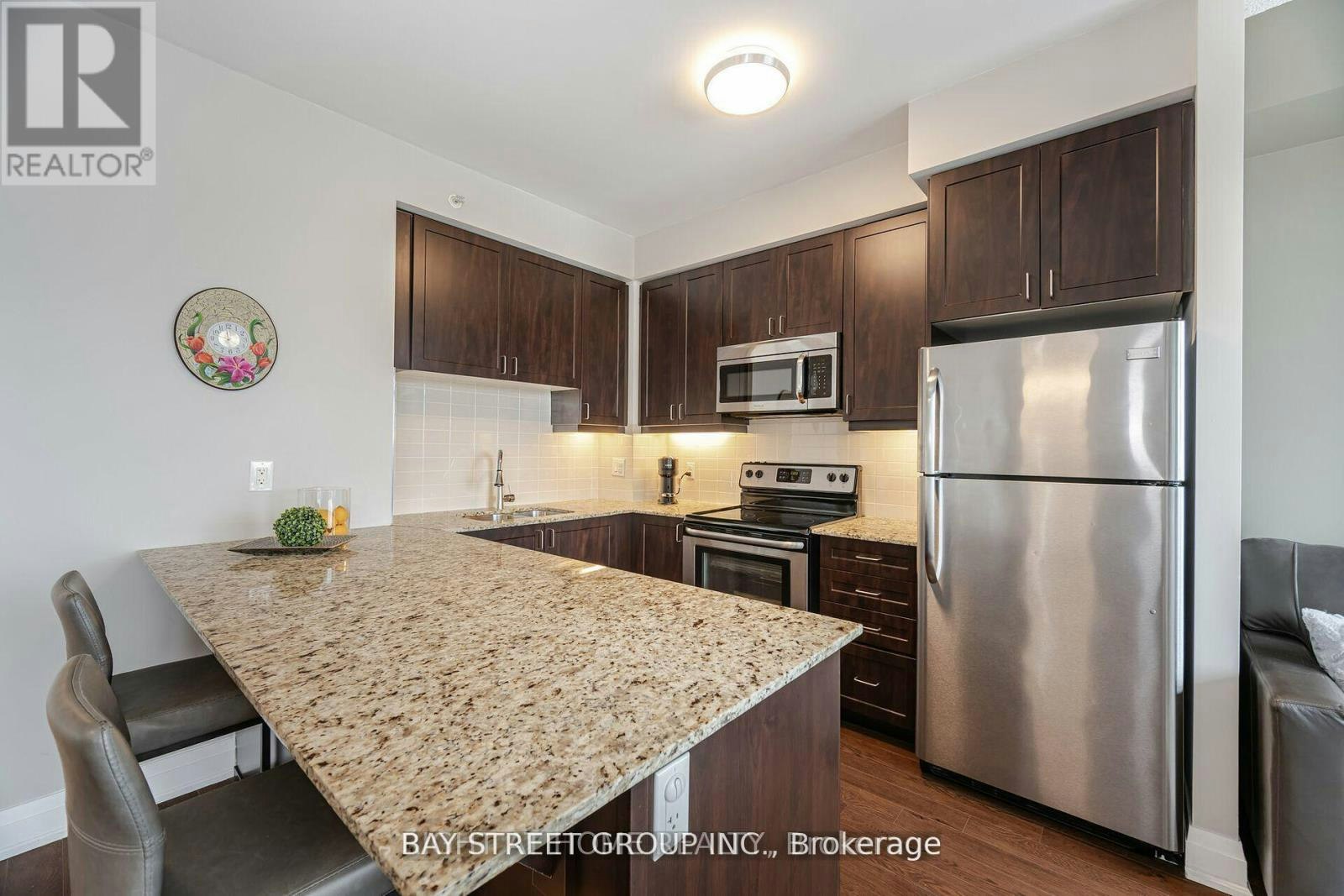 616-24 Woodstream Boulevard W, Vaughan, ON, L4L 8C4 - 12